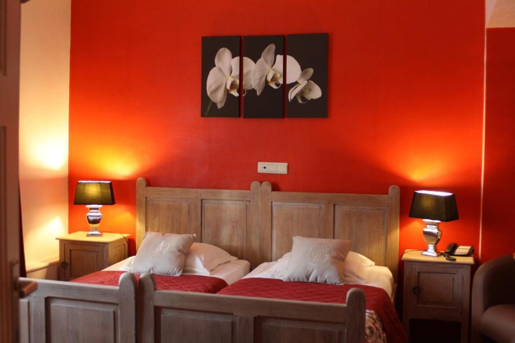 Logis L'Ermitage, Bistrot Des Saveurs Houffalize Zimmer foto